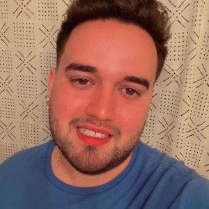 Meet your Posher, Adrian